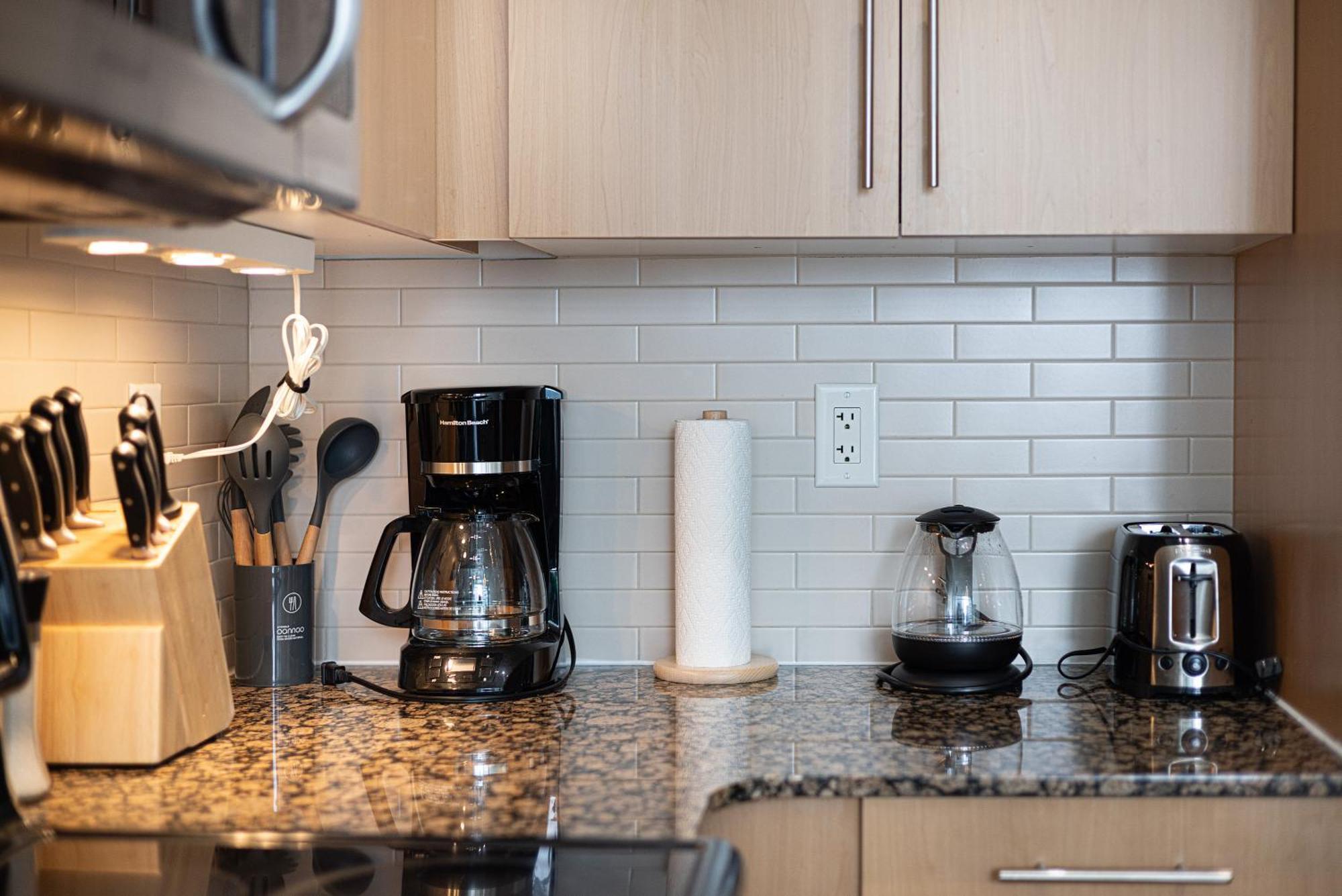Newly Renovated Cozy Condo/Union Station Toronto Exterior foto