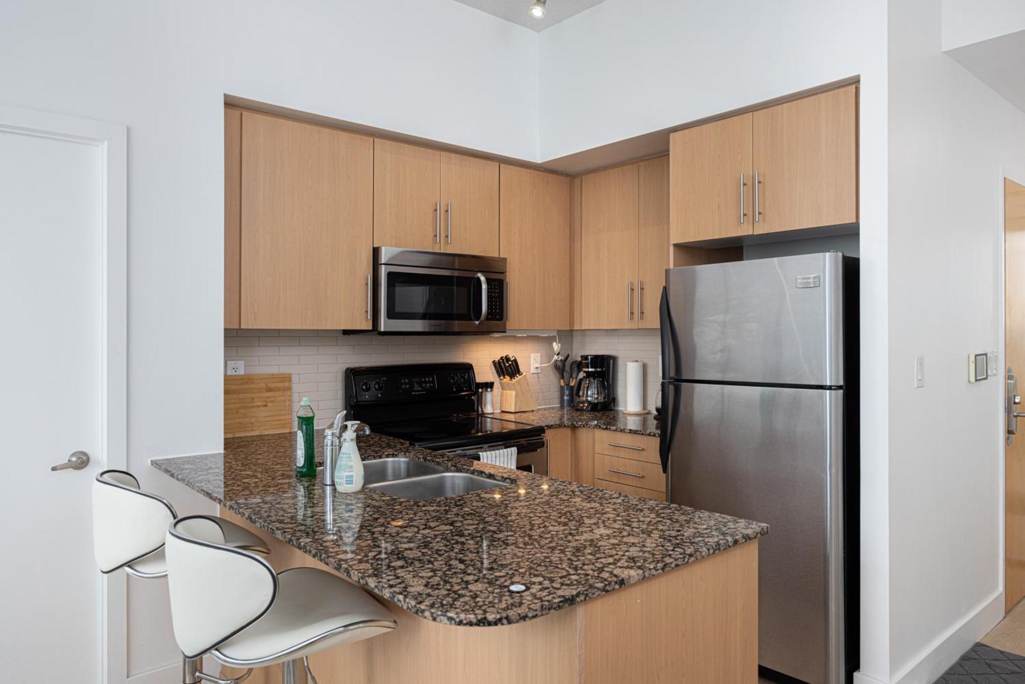 Newly Renovated Cozy Condo/Union Station Toronto Exterior foto